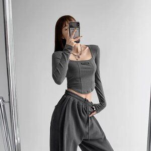 *Shira - Details Square-Neck Skinny Crop T-Shirt